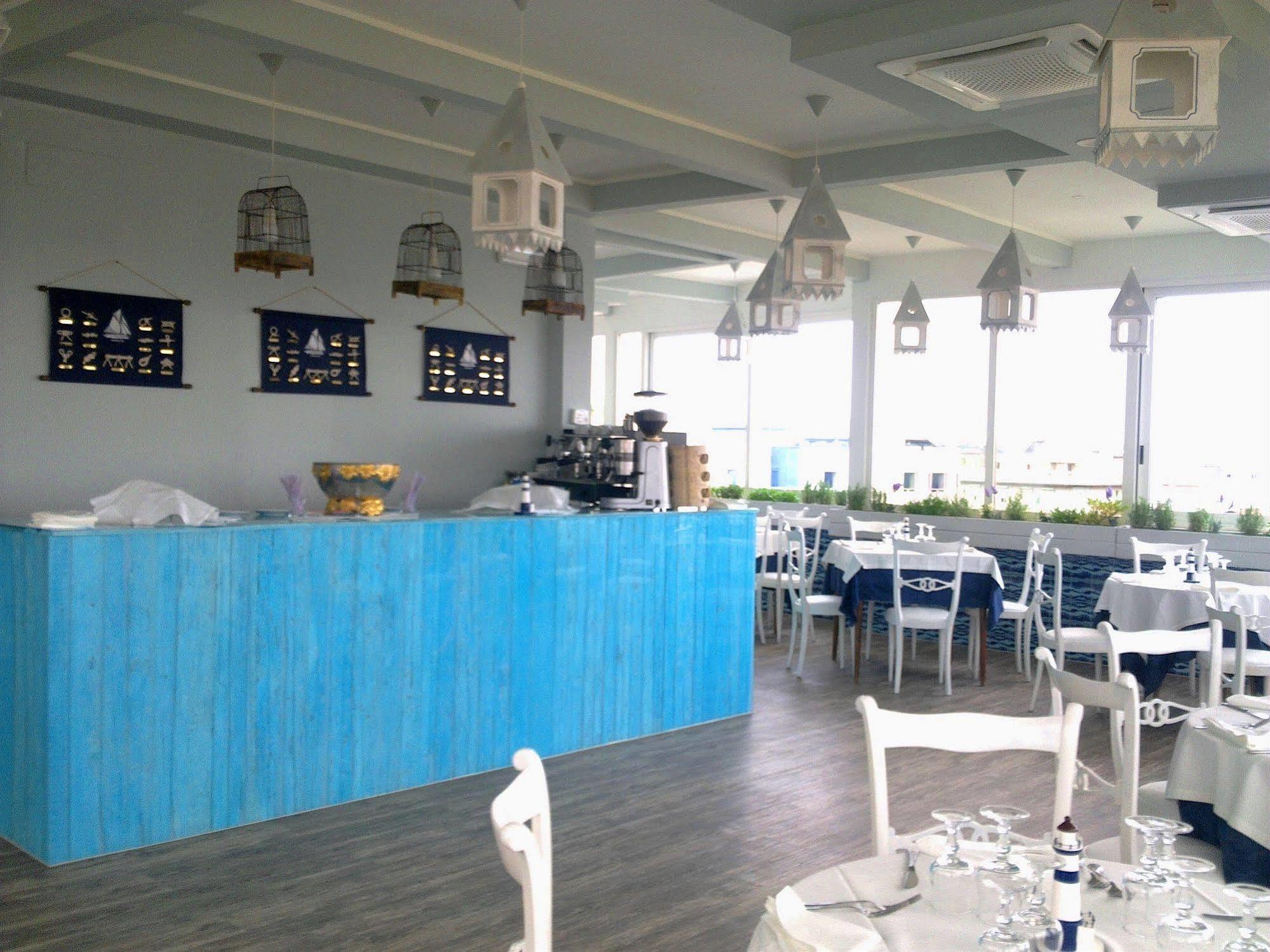 Hotel Maremonti กาบิชเชมาเร ภายนอก รูปภาพ